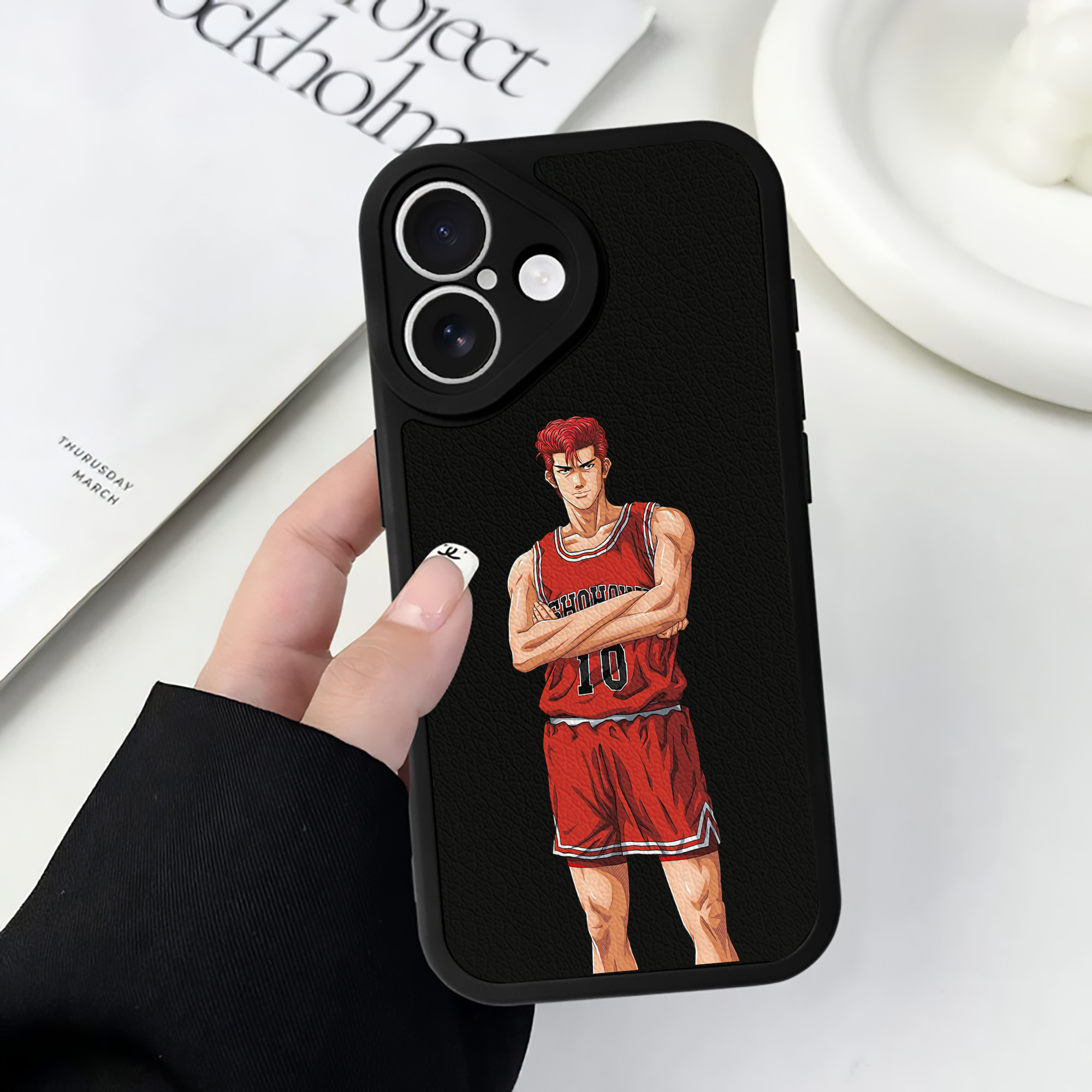（画像用） SLAM DUNK／スラムダンク 【iPhone 16シリーズ対応】シリコンスマホケース（レザー調） 材質：シリコン